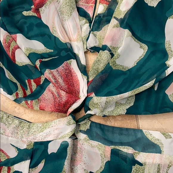 Dress - Picture 3 of 8